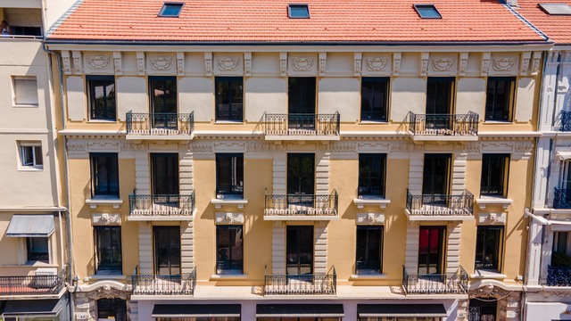 Condonium FAL, designed by Cabinet architecture Cannes | Cochet Païs