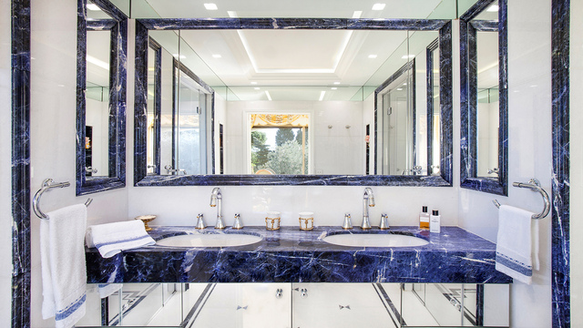 La Forbanerie Main, designed by Cabinet architecture Cap d'antibes | Cochet Païs